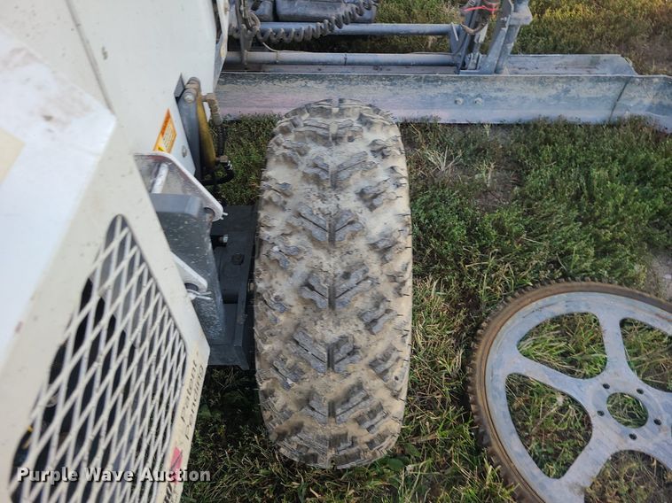 image for item MJ9366 Somero Copperhead S-9210  laser screed