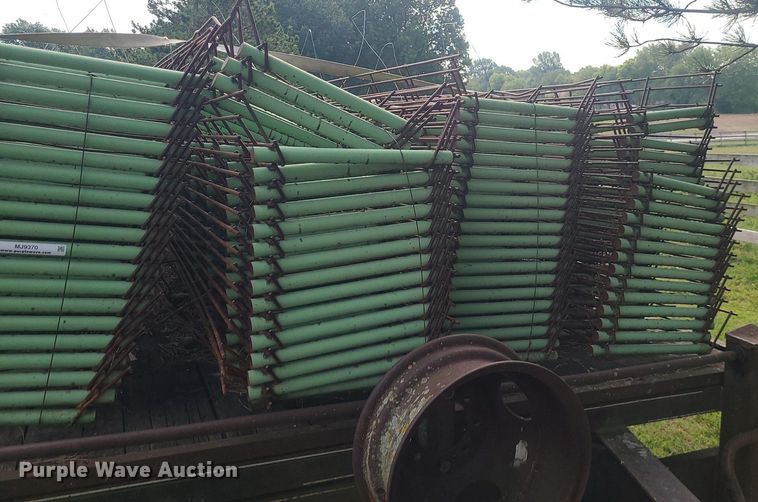 image for item MJ9370 Approximately 75 concrete chairs