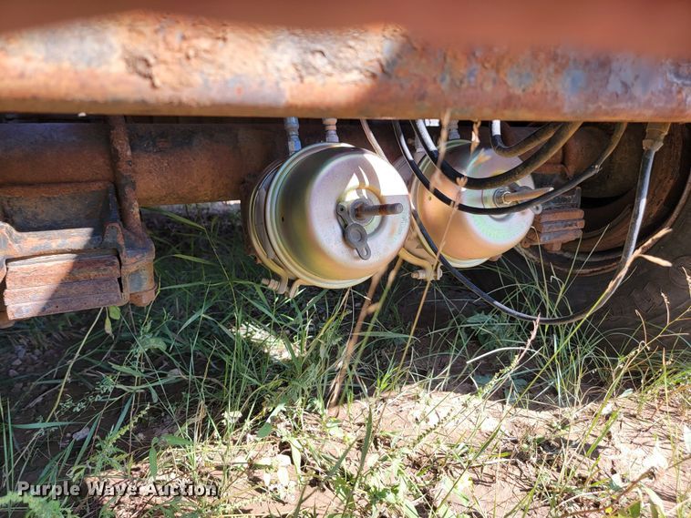 image for item ML9285 1995  Roll-off container trailer