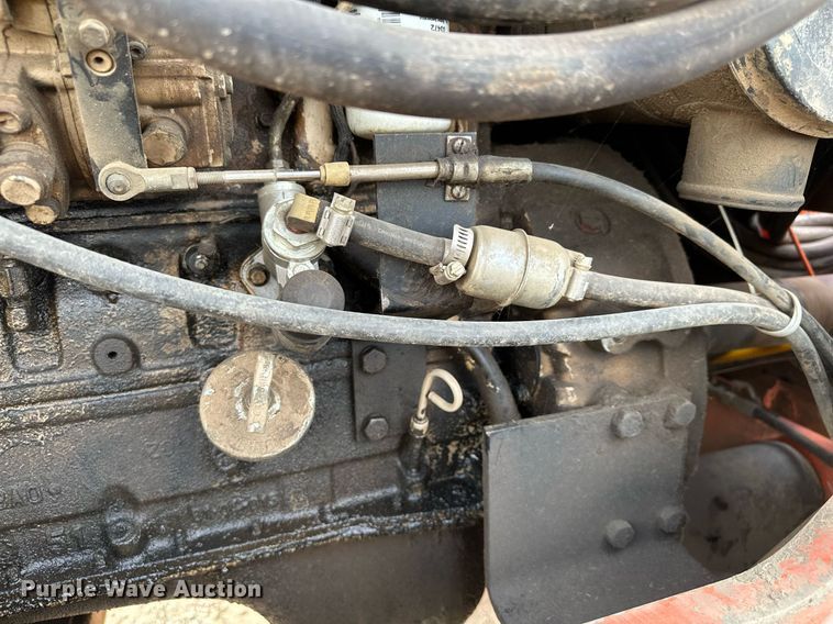 image for item MQ9389 2004 Sky Trak 10042  telehandler