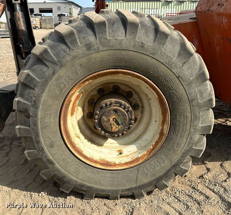 image for item MQ9389 2004 Sky Trak 10042  telehandler