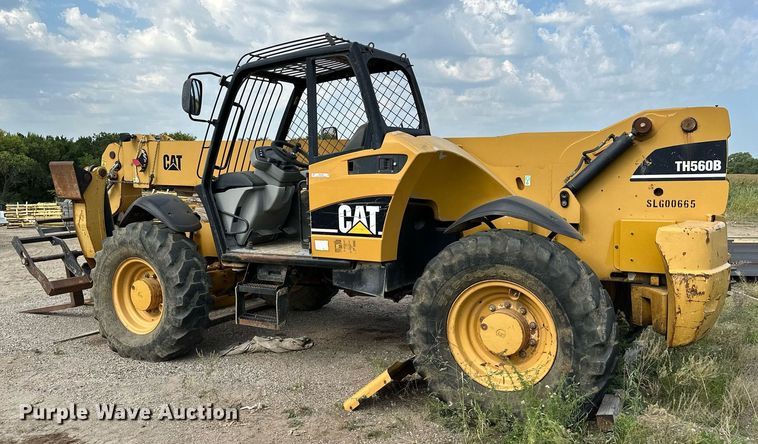 image for item MQ9390 2004 Caterpillar TH560B telehandler
