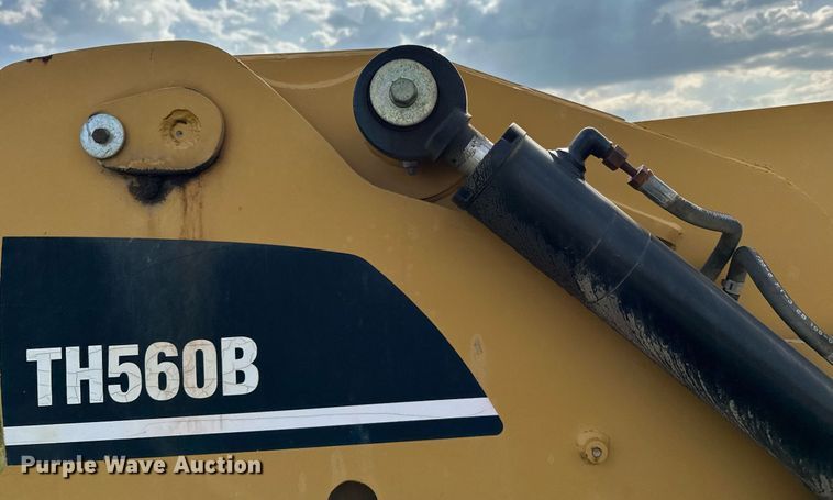image for item MQ9390 2004 Caterpillar TH560B telehandler