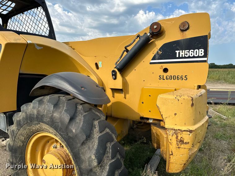 image for item MQ9390 2004 Caterpillar TH560B telehandler