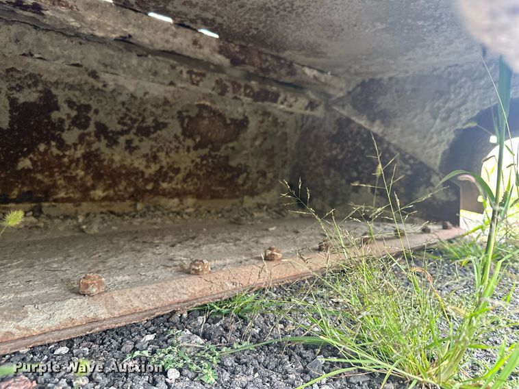 image for item MQ9394 Virnig  skid steer sweeper