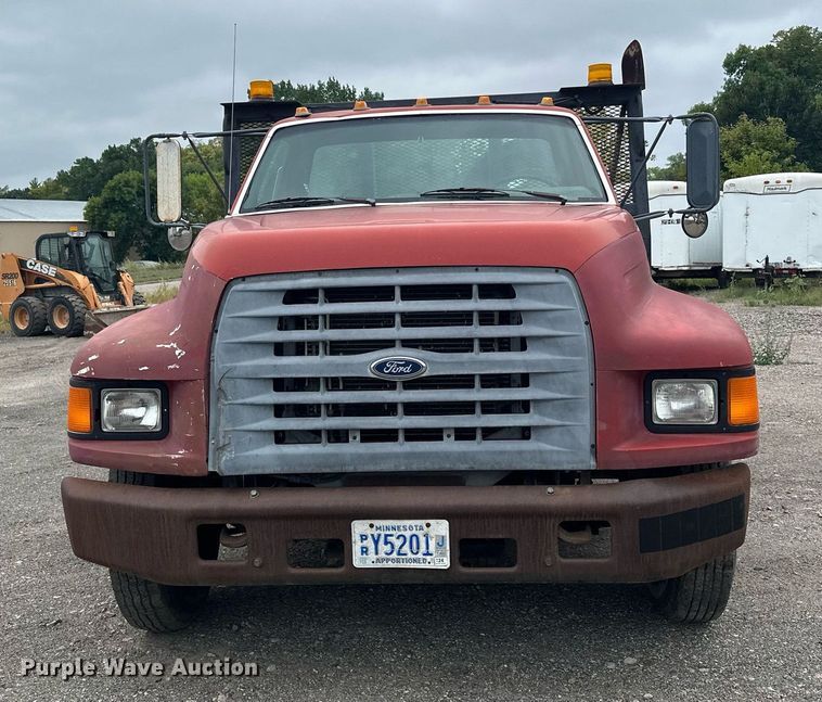 image for item MQ9396 1998  Ford F800  dump flatbed truck