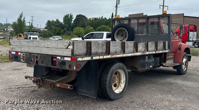 image for item MQ9396 1998  Ford F800  dump flatbed truck