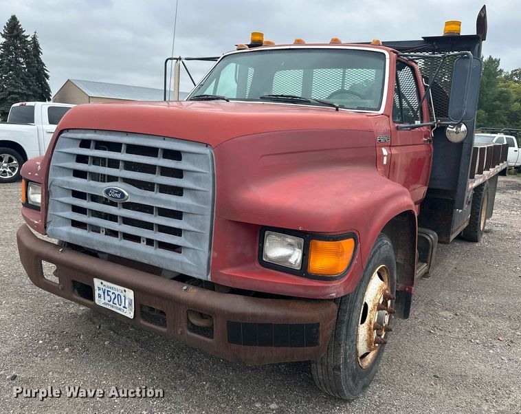 image for item MQ9396 1998  Ford F800  dump flatbed truck