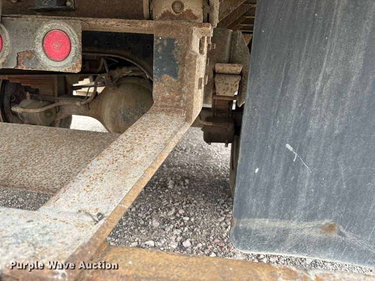 image for item MQ9396 1998  Ford F800  dump flatbed truck