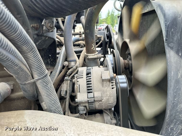 image for item MQ9396 1998  Ford F800  dump flatbed truck