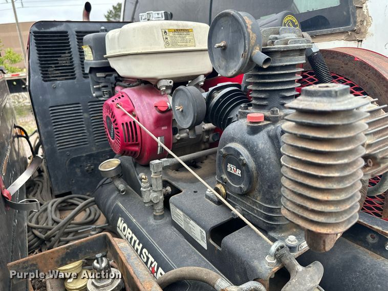 image for item MQ9404 2008 Sterling Bullet  Crew Cab utility / service truck