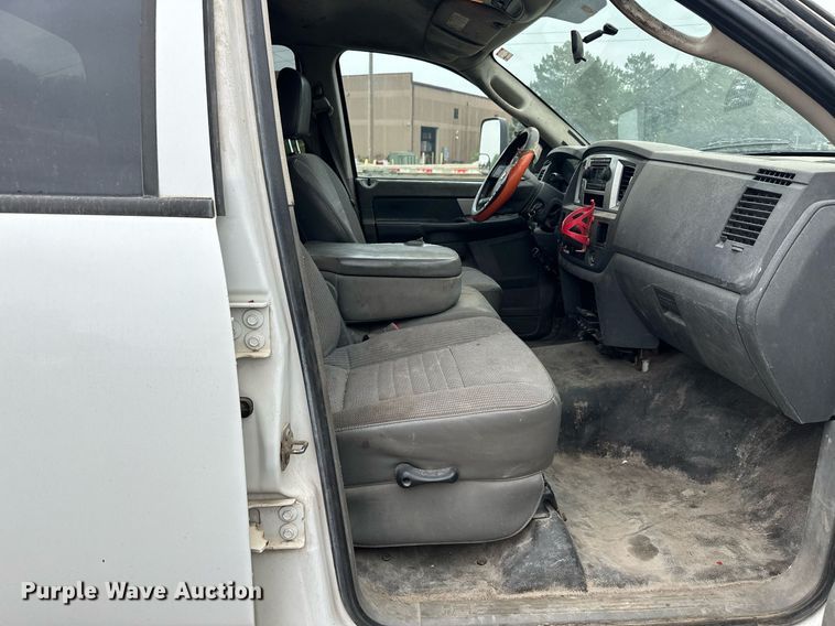 image for item MQ9404 2008 Sterling Bullet  Crew Cab utility / service truck