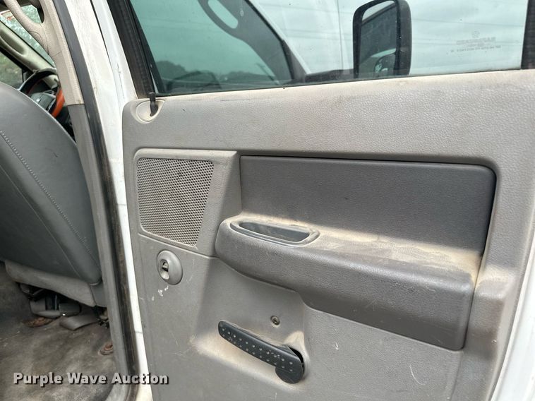 image for item MQ9404 2008 Sterling Bullet  Crew Cab utility / service truck