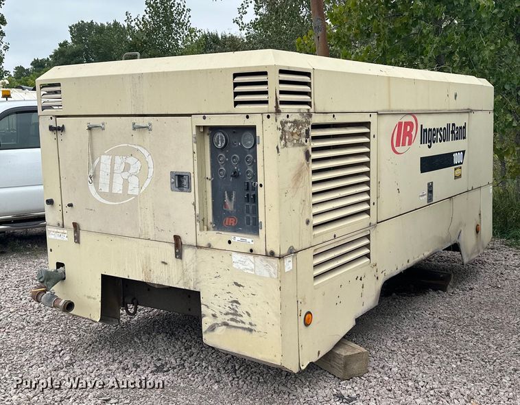 image for item MQ9406 2005 Ingersoll Rand 1000  air compressor