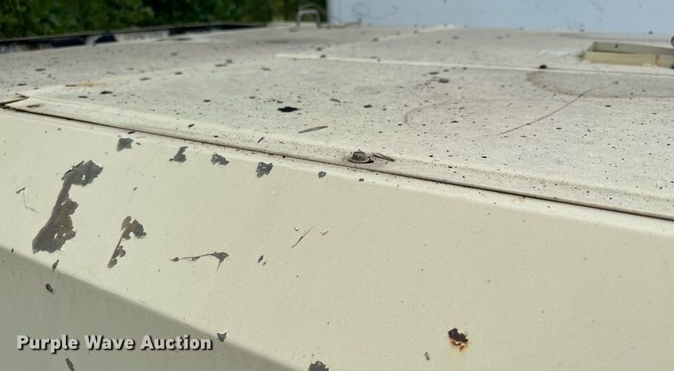 image for item MQ9406 2005 Ingersoll Rand 1000  air compressor