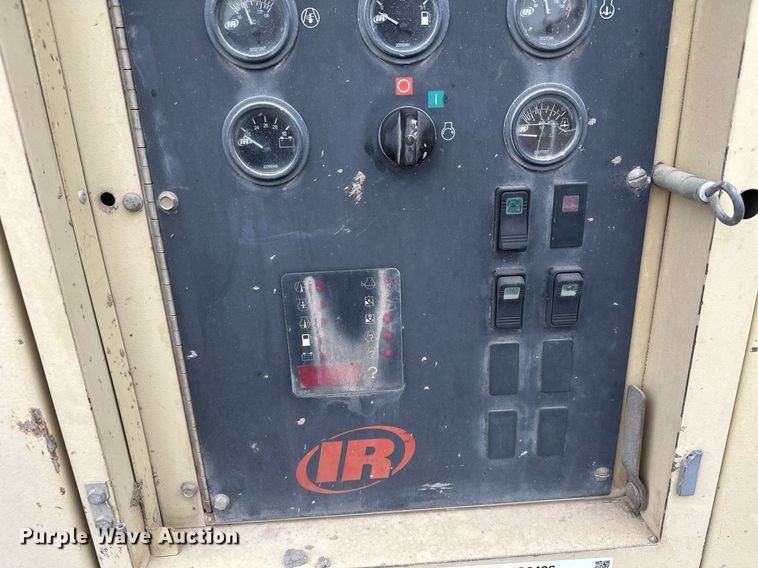 image for item MQ9406 2005 Ingersoll Rand 1000  air compressor
