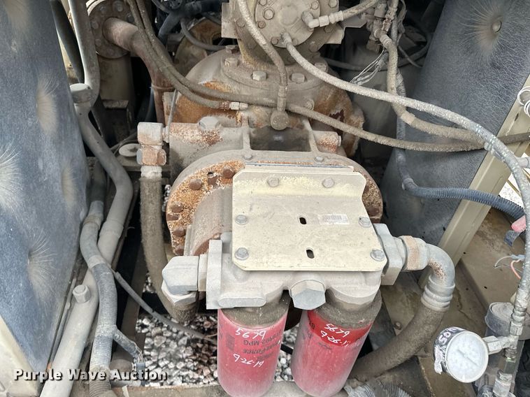 image for item MQ9406 2005 Ingersoll Rand 1000  air compressor