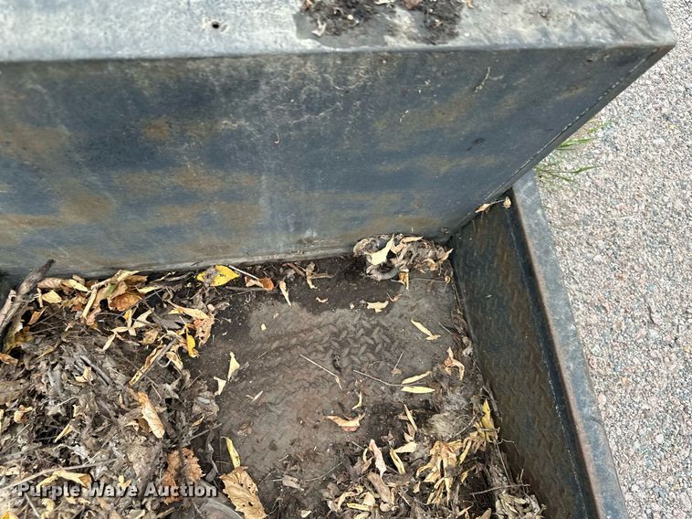 image for item MQ9413 Knapheide  utility bed