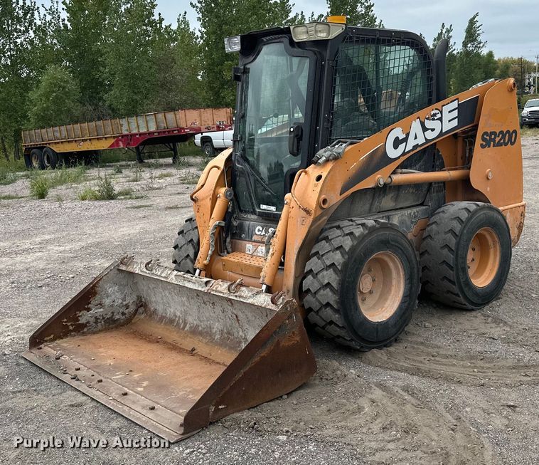 image for item MQ9418 2011 Case SR200  skid steer loader