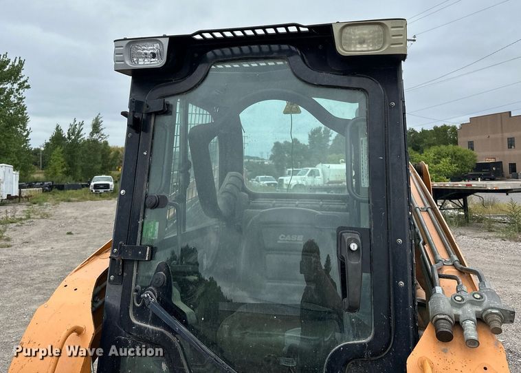 image for item MQ9418 2011 Case SR200  skid steer loader