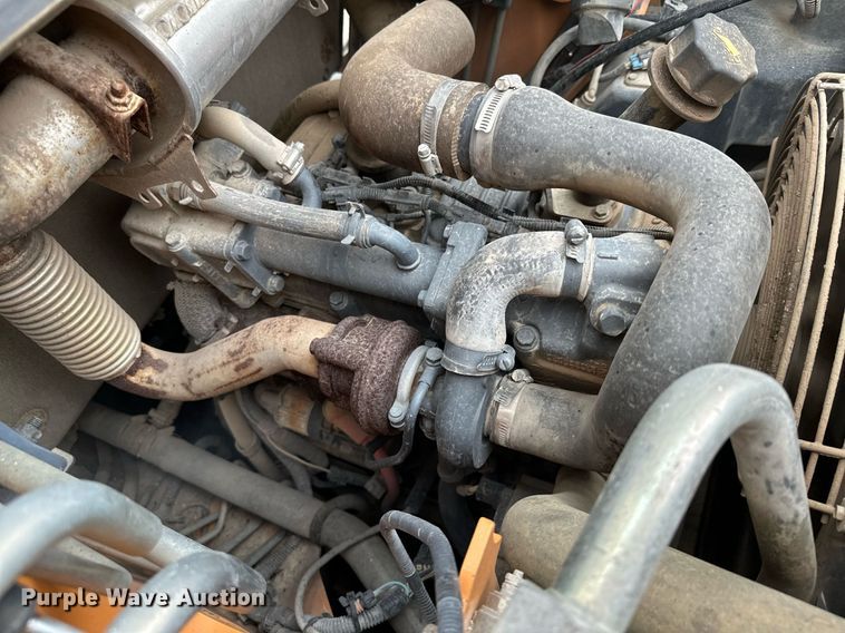 image for item MQ9418 2011 Case SR200  skid steer loader