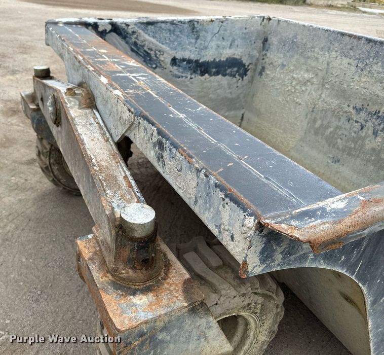 image for item MQ9421 Erskine  concrete buggy