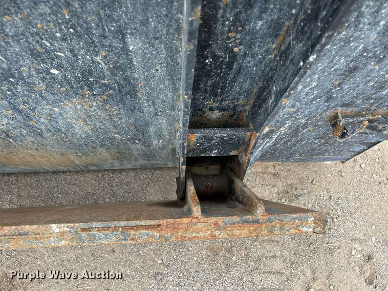 image for item MQ9421 Erskine  concrete buggy