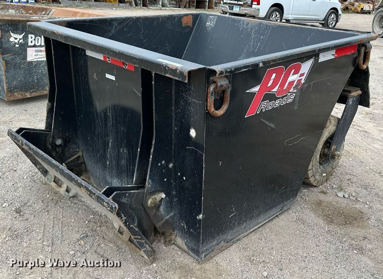 image for item MQ9423 2021 Titan  concrete buggy