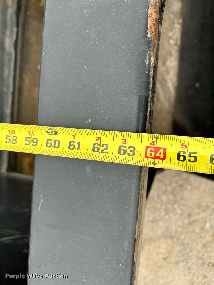 image for item MQ9423 2021 Titan  concrete buggy