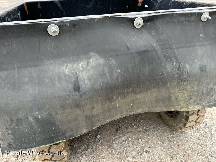 image for item MQ9423 2021 Titan  concrete buggy