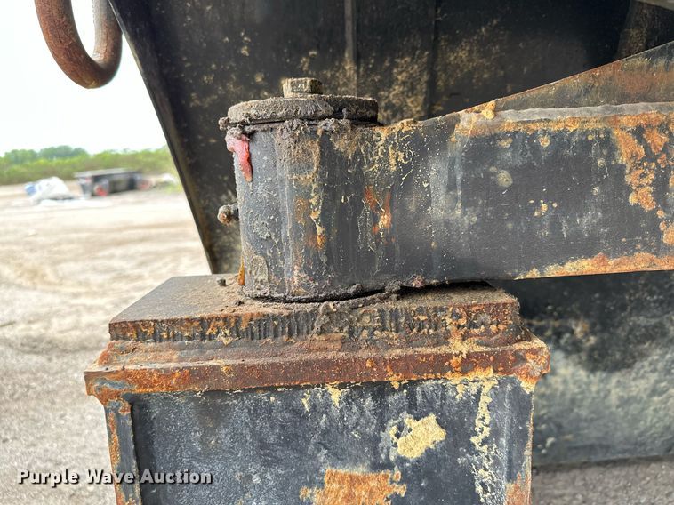 image for item MQ9423 2021 Titan  concrete buggy