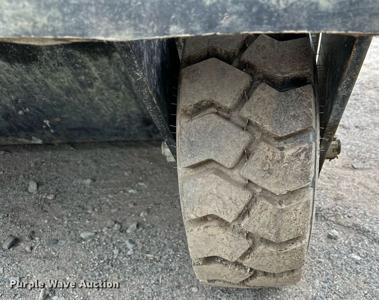 image for item MQ9423 2021 Titan  concrete buggy