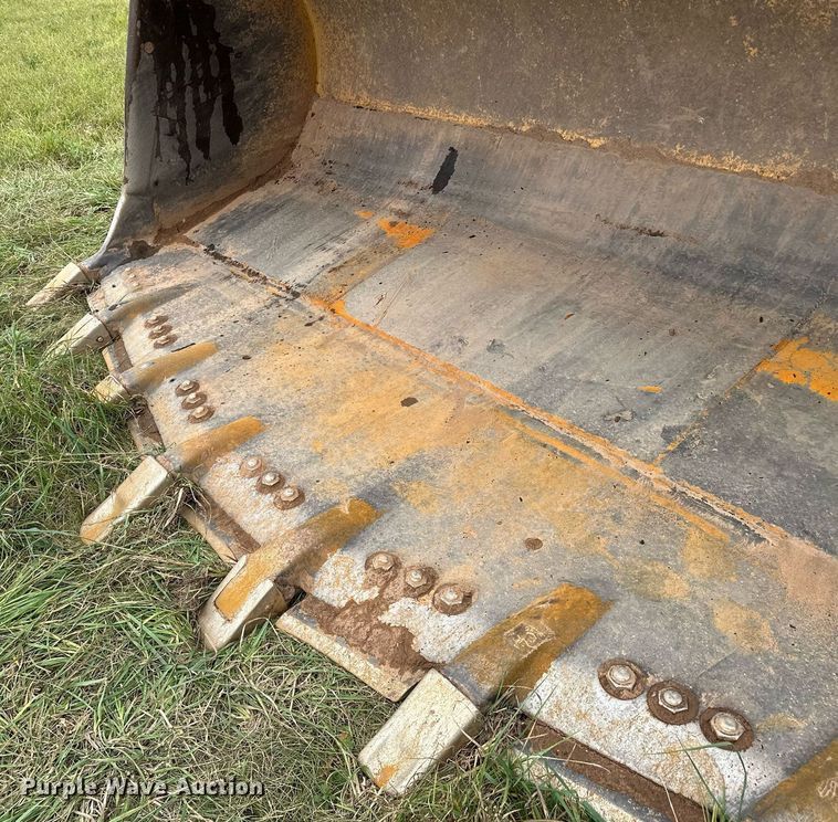 image for item MQ9425 1978 Caterpillar 988B wheel loader