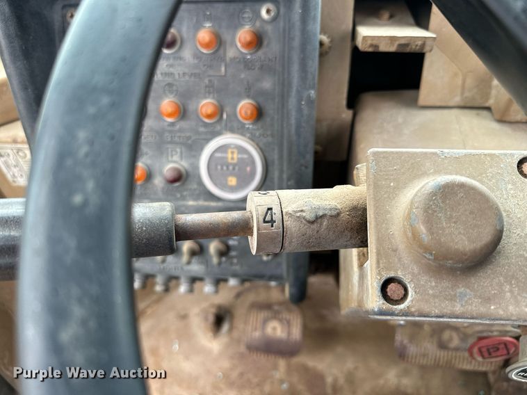 image for item MQ9425 1978 Caterpillar 988B wheel loader