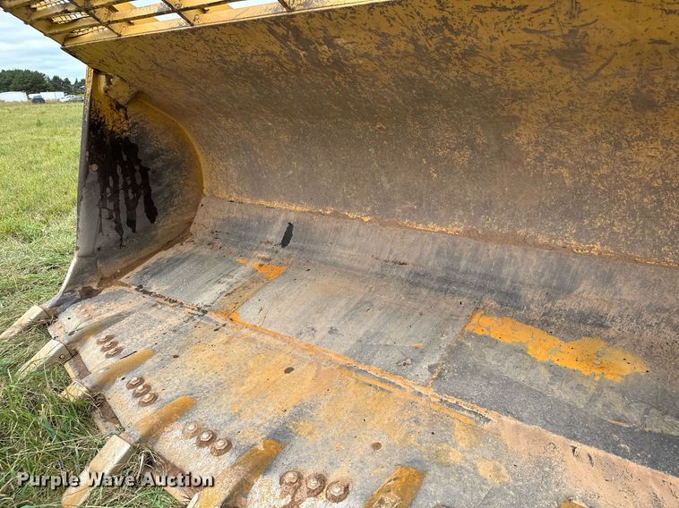 image for item MQ9425 1978 Caterpillar 988B wheel loader