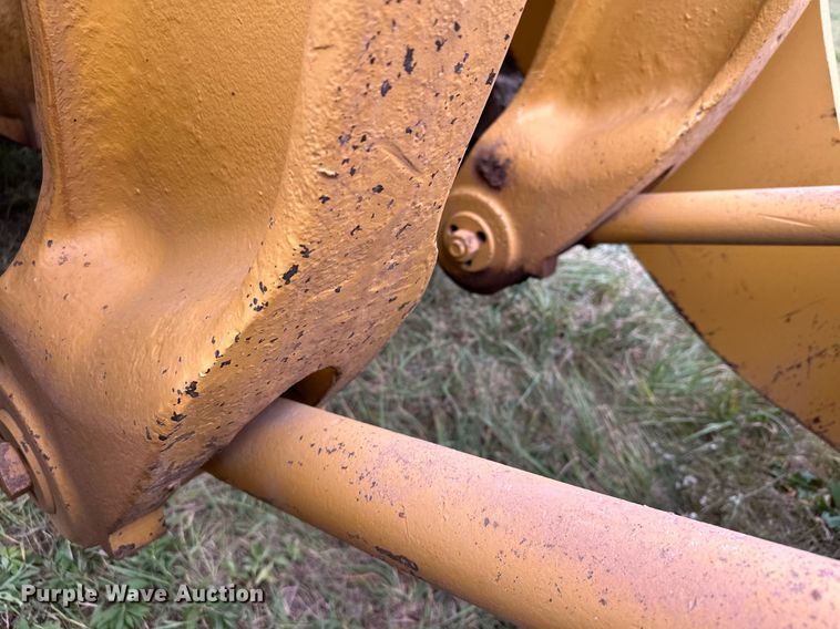 image for item MQ9425 1978 Caterpillar 988B wheel loader