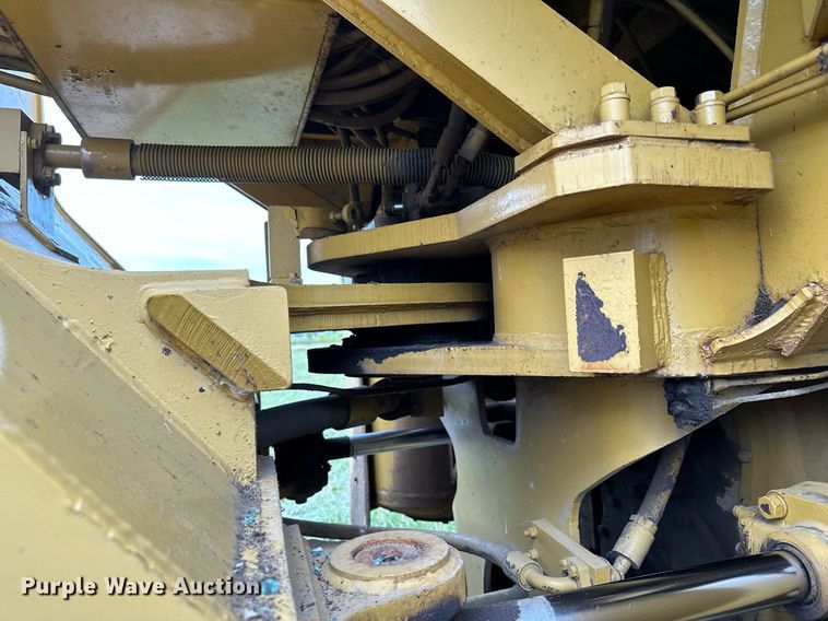 image for item MQ9425 1978 Caterpillar 988B wheel loader