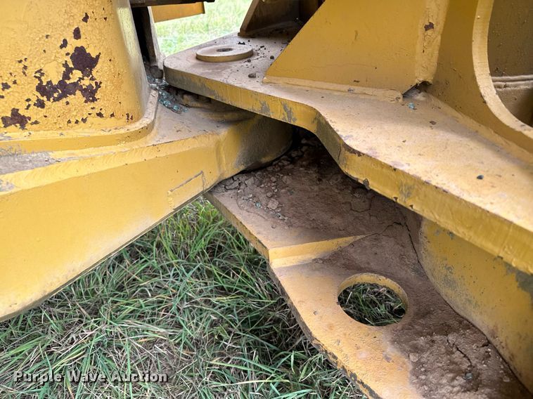 image for item MQ9425 1978 Caterpillar 988B wheel loader