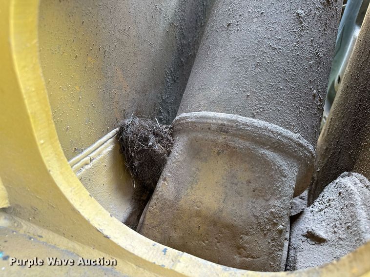 image for item MQ9425 1978 Caterpillar 988B wheel loader