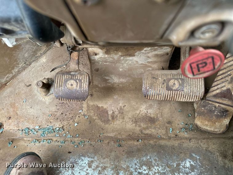 image for item MQ9425 1978 Caterpillar 988B wheel loader