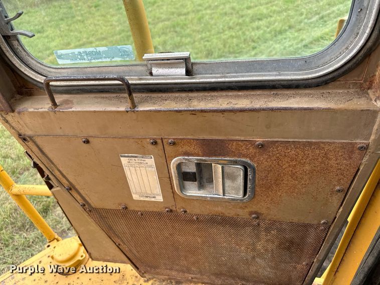 image for item MQ9425 1978 Caterpillar 988B wheel loader