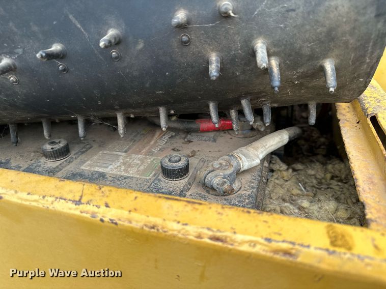 image for item MQ9425 1978 Caterpillar 988B wheel loader