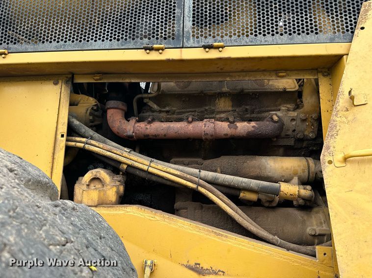 image for item MQ9425 1978 Caterpillar 988B wheel loader