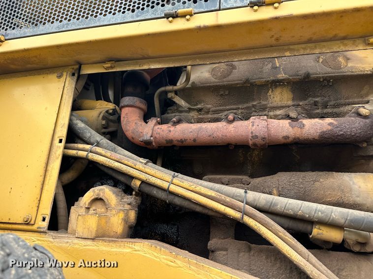 image for item MQ9425 1978 Caterpillar 988B wheel loader
