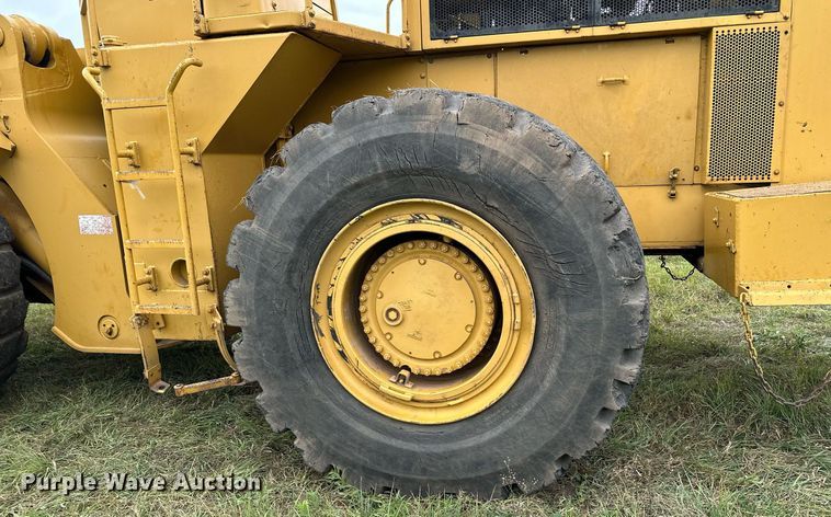 image for item MQ9425 1978 Caterpillar 988B wheel loader