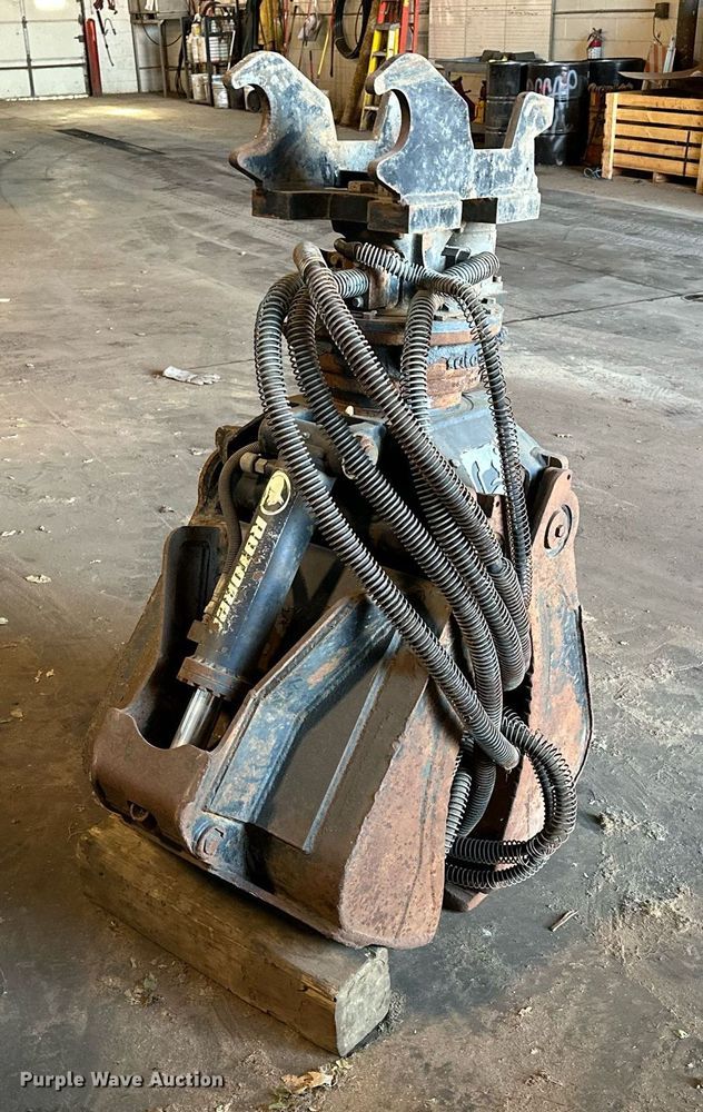 image for item MQ9436 Rotobec PC018B-B-BT4-BW1-1  excavator grapple