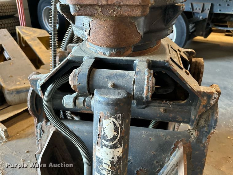 image for item MQ9436 Rotobec PC018B-B-BT4-BW1-1  excavator grapple