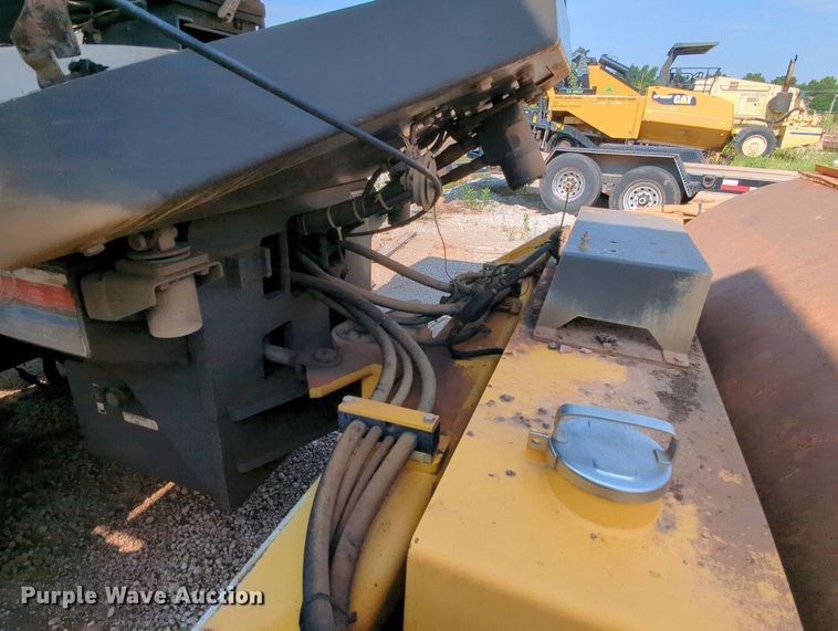 image for item MY9390 2011 Volvo SD77DA  single drum vibratory roller