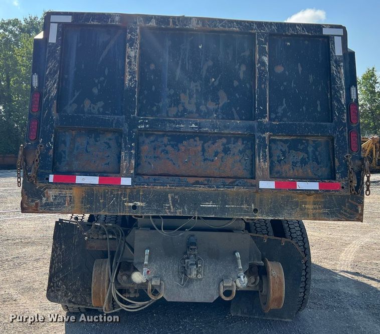 image for item NA9178 2000 Mack CH613 dump truck