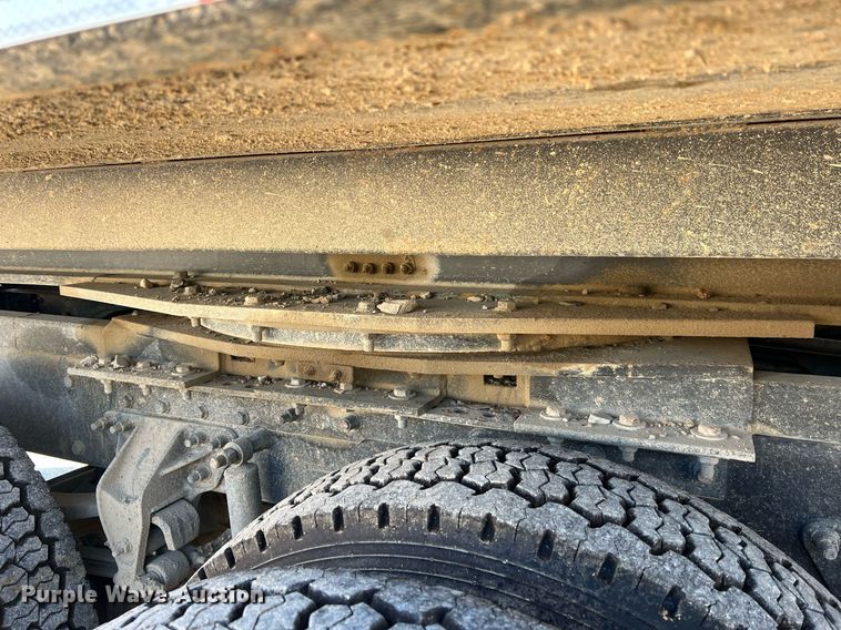 image for item NA9178 2000 Mack CH613 dump truck